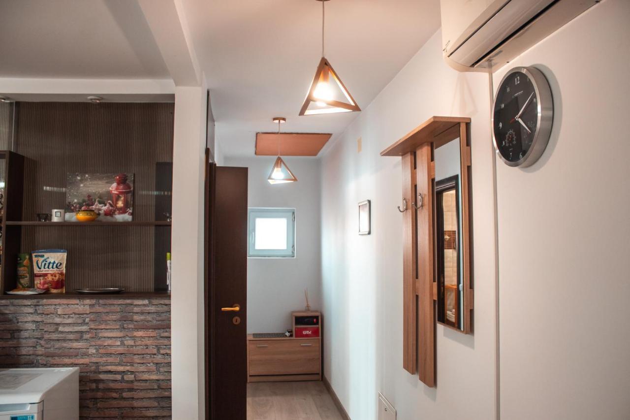Villa 38 Silviu Apartment Бухарест Екстер'єр фото
